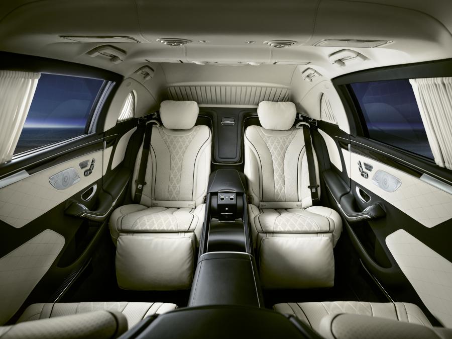 Интерьер Mercedes-Maybach S650 Pullman Guard (VV222) 2019 года  (фото 7 из 7)